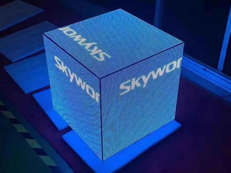 p2.5室內全彩魔方屏